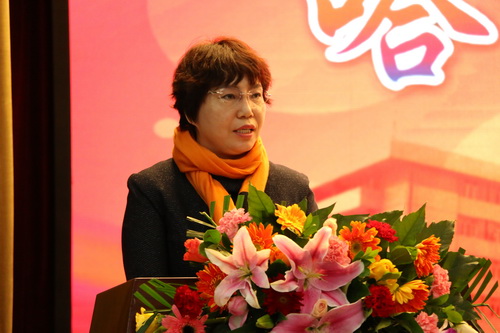 生命学院院长栾非时代表学院致欢迎词