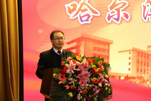 437必赢国际线路副院长李杰主持会议